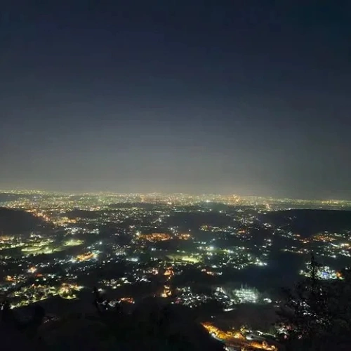 Dehradun, the starting point for the road to Nainital